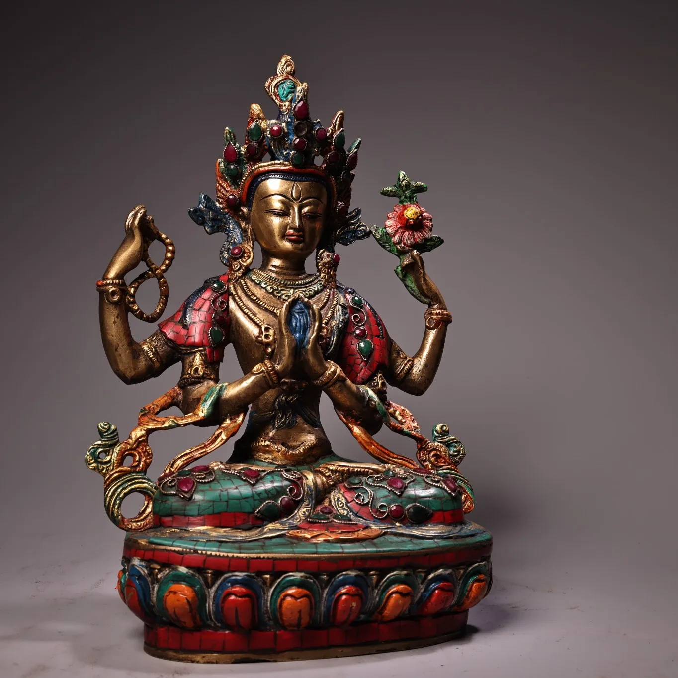 12"Tibetan Temple Collection Old Bronze Outline in gold Gem Turquoise Painted Four-armed Guanyin Bodhisattva Sitting Buddha
12"Tibetan Temple Collection Old Bronze Outline in gold Gem Turquoise Painted Four-armed Guanyin Bodhisattva Sitting Buddha
