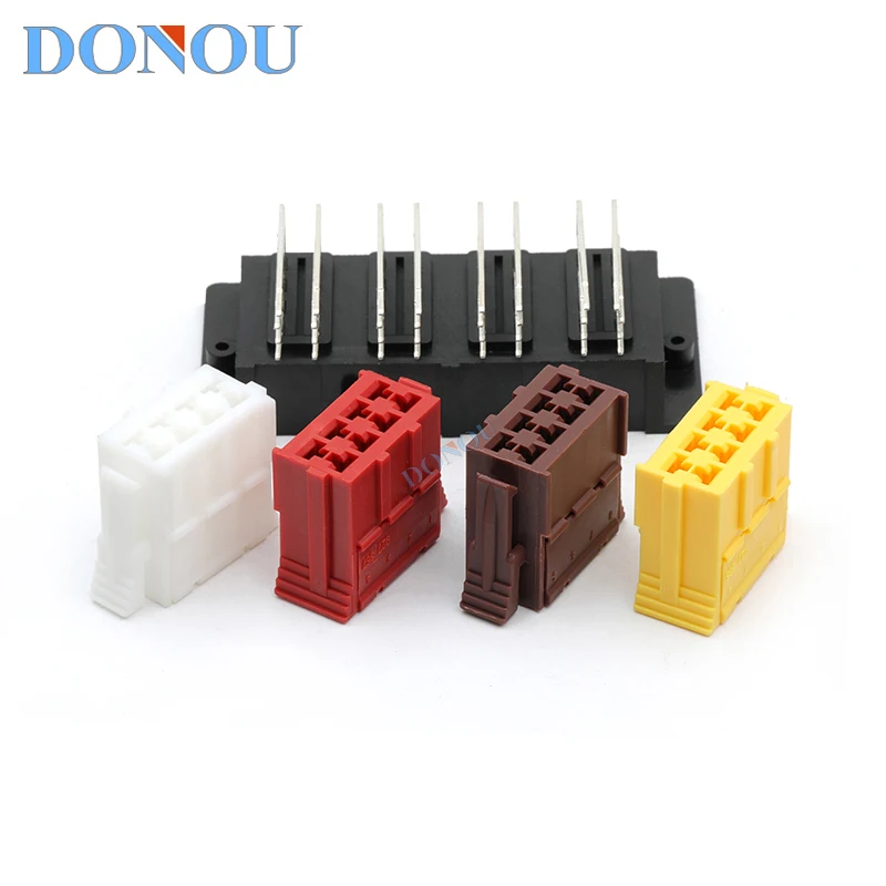 927365-1 Automotive connector DJ7081-2.8-21 plug with 32-core pin holder DJ7321-3.5-10AW
927365-1 Automotive connector DJ7081-2.8-21 plug with 32-core pin holder DJ7321-3.5-10AW