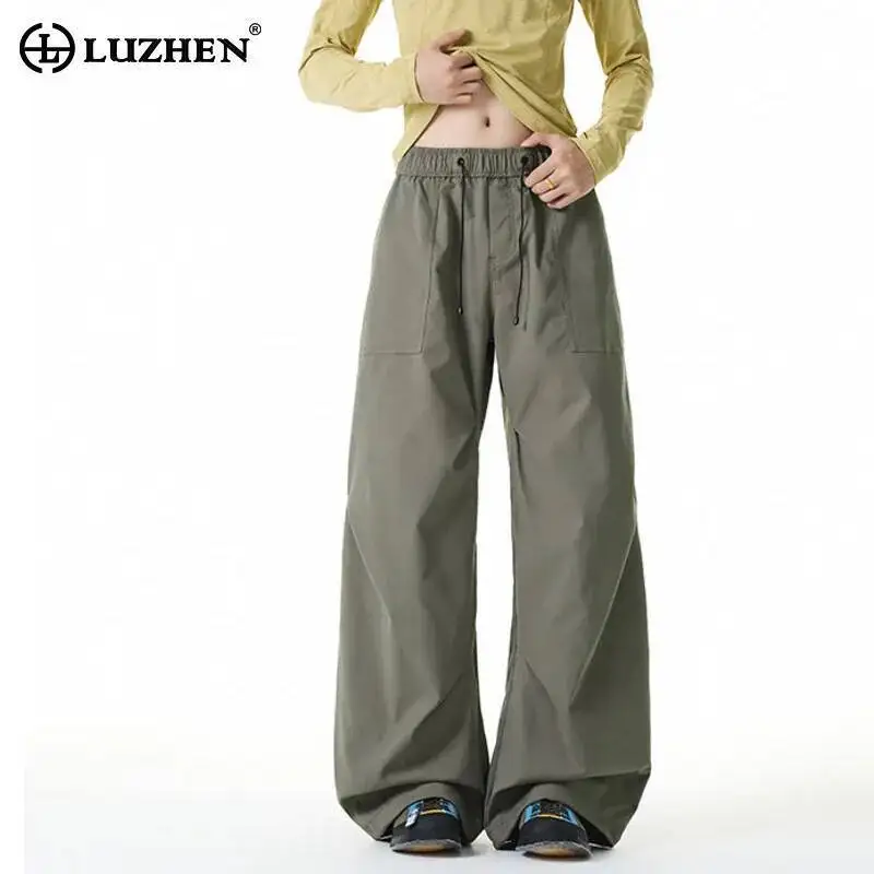 LUZHEN 2026 New Solid Color Drawstring Elastic Waist Hiking Trousers Men Fashion High Quality Loose Straight Casual Pants JY6810
LUZHEN 2026 New Solid Color Drawstring Elastic Waist Hiking Trousers Men Fashion High Quality Loose Straight Casual Pants JY6810