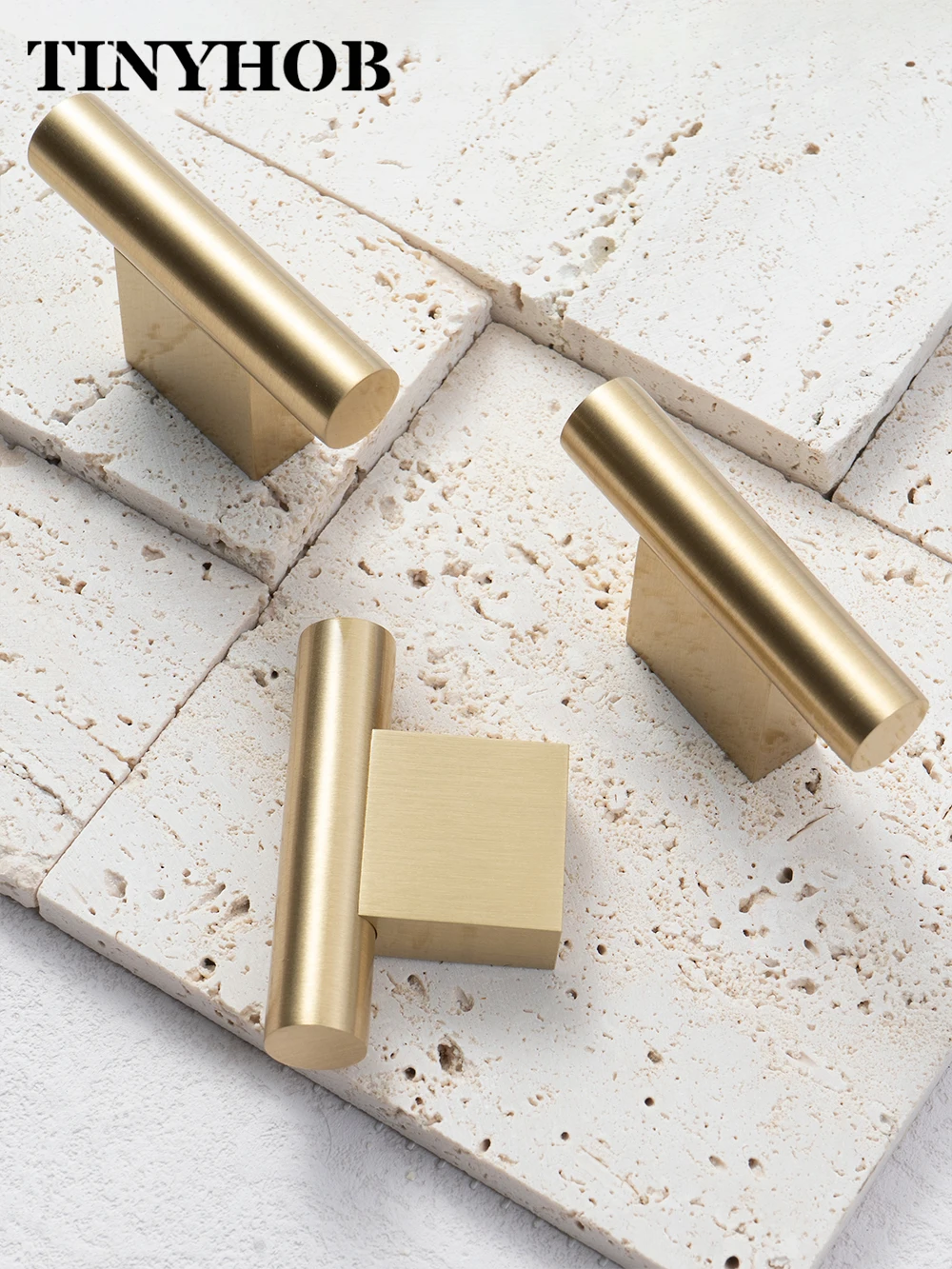 Ручки и кнобы для кухонных шкафов из сатинированной латуни, простые Т-образные ручки, ручки для выдвижных ящиков, кнобы для спальни, фурнитура для шкафов из цельной латуни
Ручки и кнобы для кухонных шкафов из сатинированной латуни, простые Т-образные ручки, ручки для выдвижных ящиков, кнобы для спальни, фурнитура для шкафов из цельной латуни