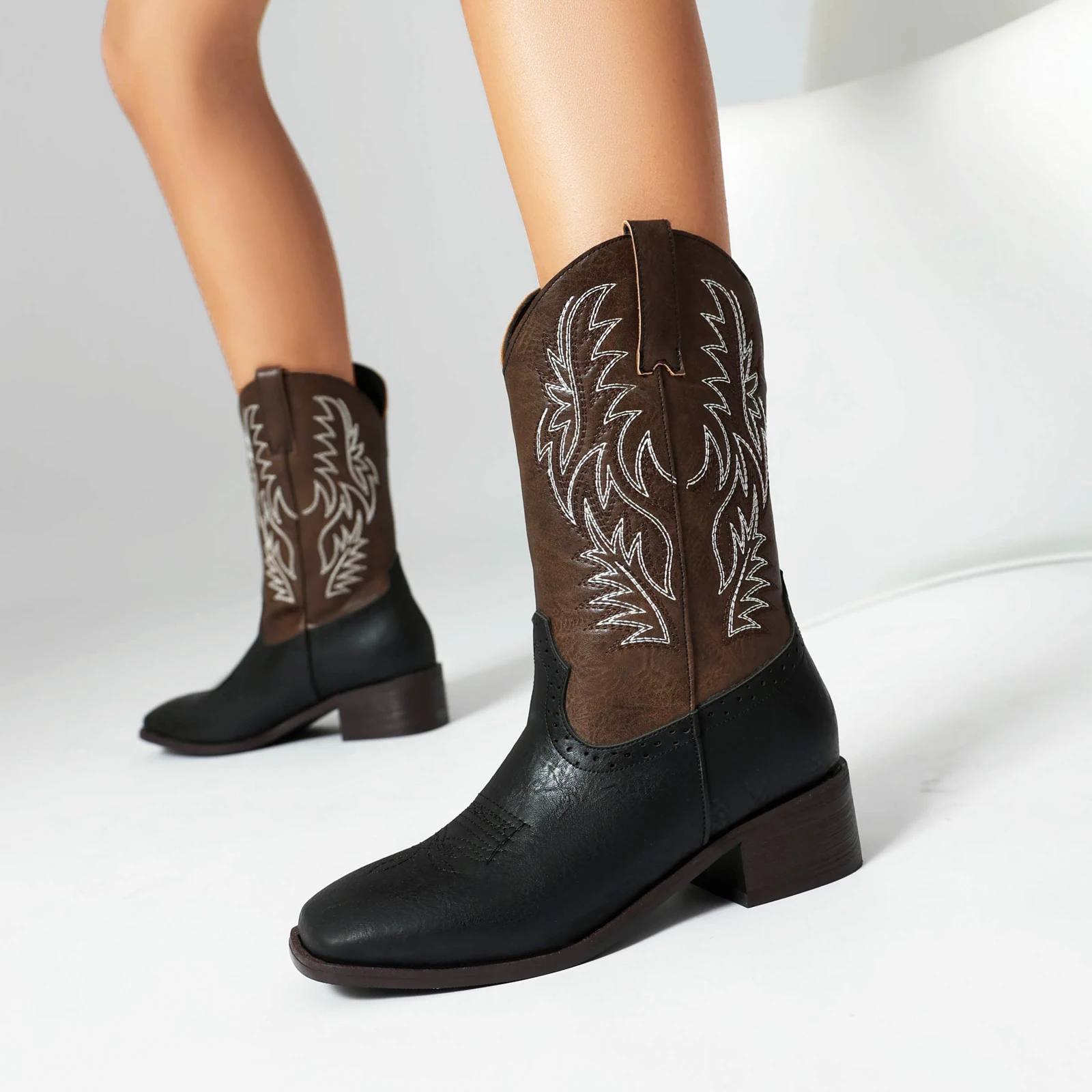 Embroider Western Boots Women's Cowboy Ankle Heels Boots Patchwork Mixed Colours Comfy Retro Shoes
Embroider Western Boots Women's Cowboy Ankle Heels Boots Patchwork Mixed Colours Comfy Retro Shoes