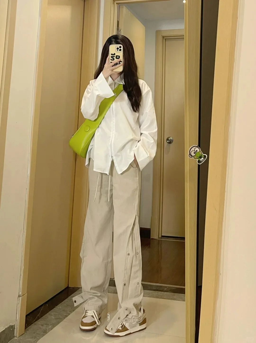 Khaki Button Casual Pants Men's Summer Design Sensation Small Functionali Leisure Trousers Trendy Brand Haome Street Vibe
Khaki Button Casual Pants Men's Summer Design Sensation Small Functionali Leisure Trousers Trendy Brand Haome Street Vibe