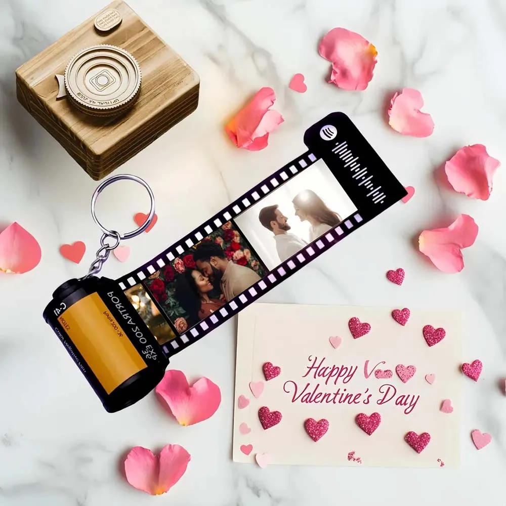 Custom Photo Film Roll Keychain Personalized Camera Roll Keyring Unique Mom Gifts with Music Code for Lover/Family 5-15 Photos
Custom Photo Film Roll Keychain Personalized Camera Roll Keyring Unique Mom Gifts with Music Code for Lover/Family 5-15 Photos