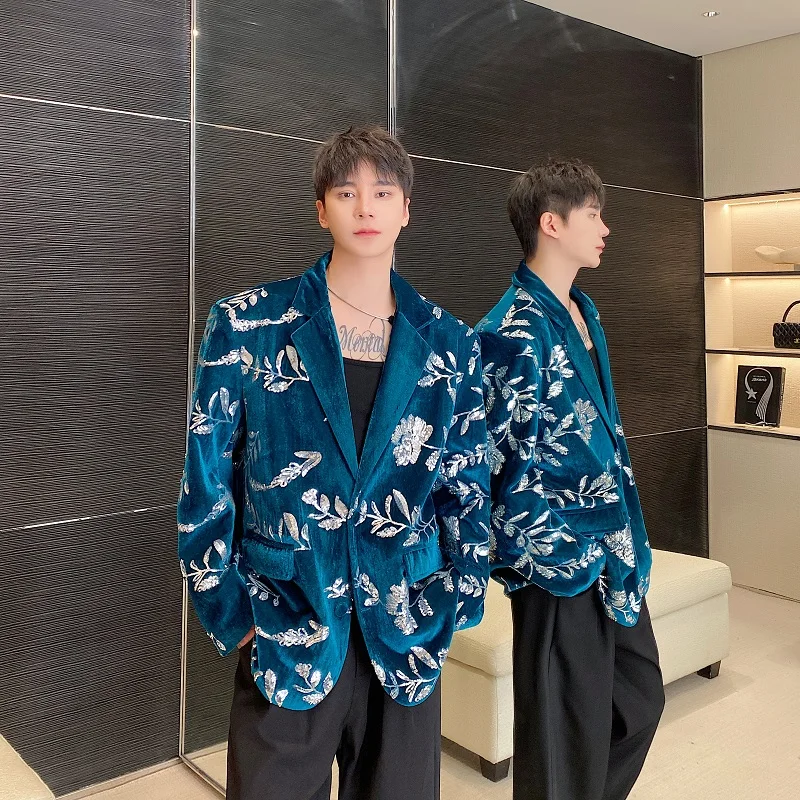 Новая весенняя мужская повседневная куртка из золотистого бархата с вышивкой, свободного кроя, модная, премиум-класса, с прямым подолом, длинная
Новая весенняя мужская повседневная куртка из золотистого бархата с вышивкой, свободного кроя, модная, премиум-класса, с прямым подолом, длинная