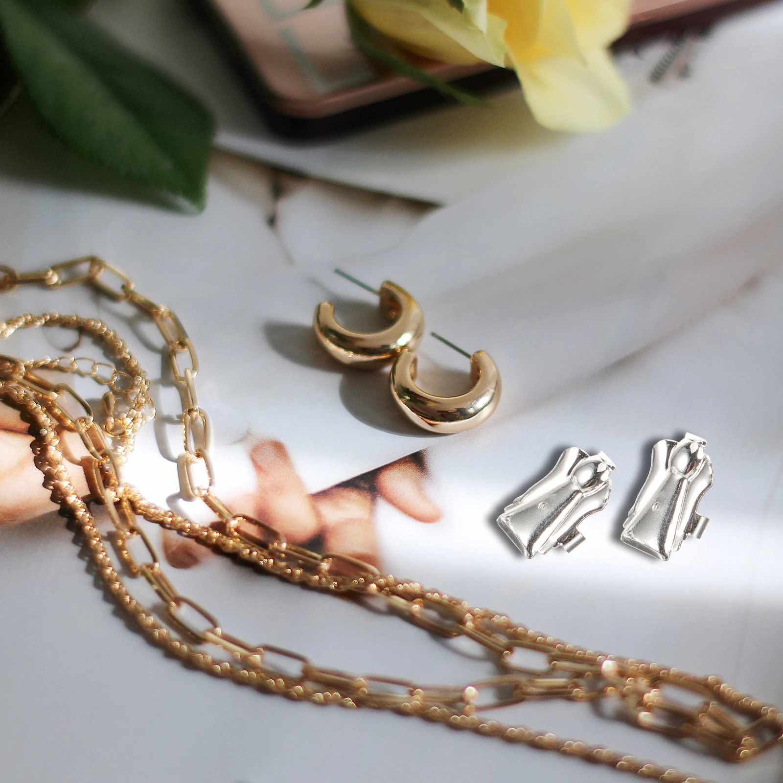 3Pairs Earring Lifters Backs Adjustable Support for Heavy Earrings Comfortable Women Decorative Ear Jewelry Creative
3Pairs Earring Lifters Backs Adjustable Support for Heavy Earrings Comfortable Women Decorative Ear Jewelry Creative