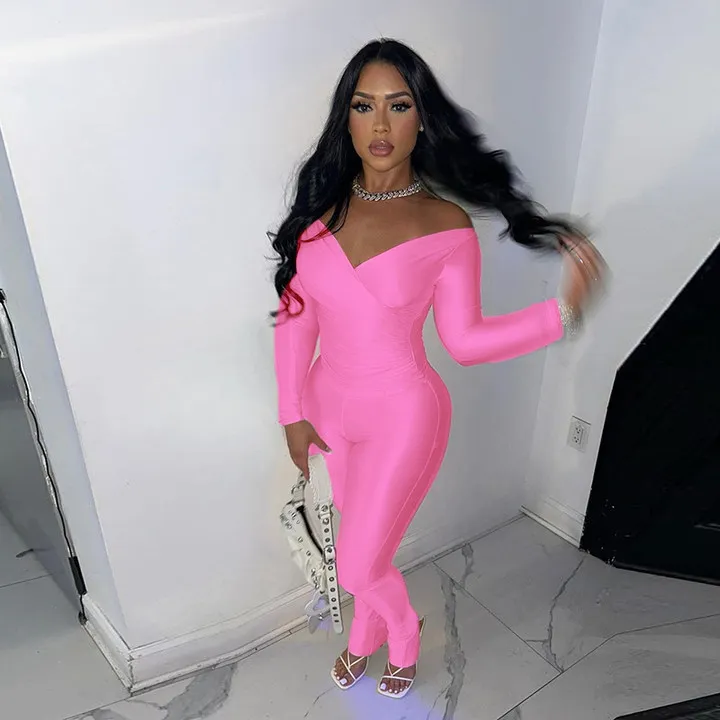 Solid Black Casual Two Piece Set Women Fashion Sexy Wrapped V Neck Gloves Long Sleeve Slim Tops High Waist Split Pants Suits
Solid Black Casual Two Piece Set Women Fashion Sexy Wrapped V Neck Gloves Long Sleeve Slim Tops High Waist Split Pants Suits