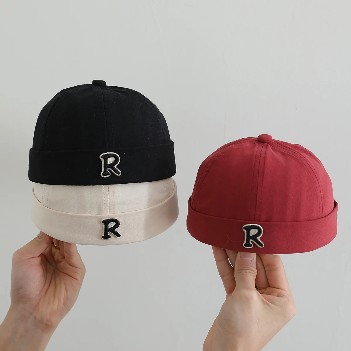 Letter Embroidered Baby Dome Brimless Hat Boys Girls Hip Hop Docker Cap Solid Fashion Children Melon Cap Vintage Kids Beanie
Letter Embroidered Baby Dome Brimless Hat Boys Girls Hip Hop Docker Cap Solid Fashion Children Melon Cap Vintage Kids Beanie