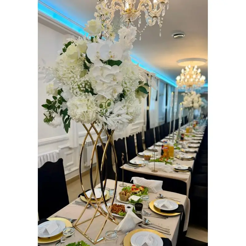 5pcs Modern Geometric Flower Stand Wedding Reception Centerpiece Elegant Banquet Table Decor Bridal Party Decoration
5pcs Modern Geometric Flower Stand Wedding Reception Centerpiece Elegant Banquet Table Decor Bridal Party Decoration