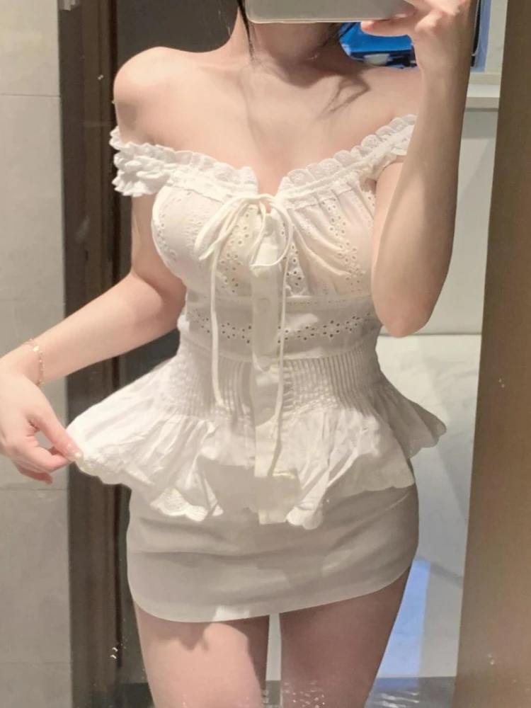 Summer Sweet Sexy Elegant 2 Piece Set Women Chic Lace Design Y2k Tops + Mini Skirts Harajuku Fashion High Street Casual Outfits
Summer Sweet Sexy Elegant 2 Piece Set Women Chic Lace Design Y2k Tops + Mini Skirts Harajuku Fashion High Street Casual Outfits