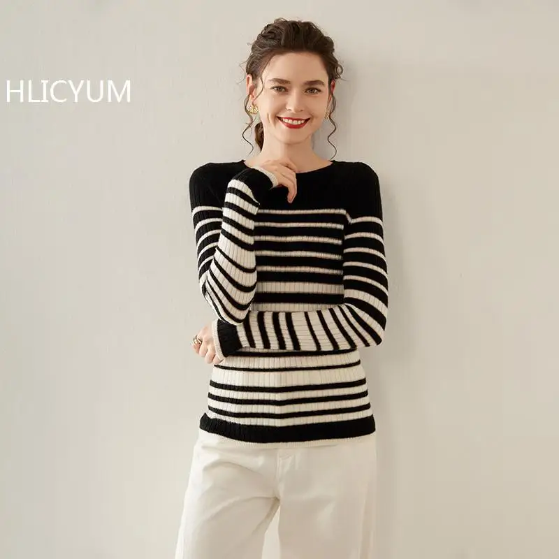 Autumn/Winter New Cashmere Sweater Casual Striped Knitted Hoodie Round Neck Warm Jumper Basic Tight Wool Tops
Autumn/Winter New Cashmere Sweater Casual Striped Knitted Hoodie Round Neck Warm Jumper Basic Tight Wool Tops