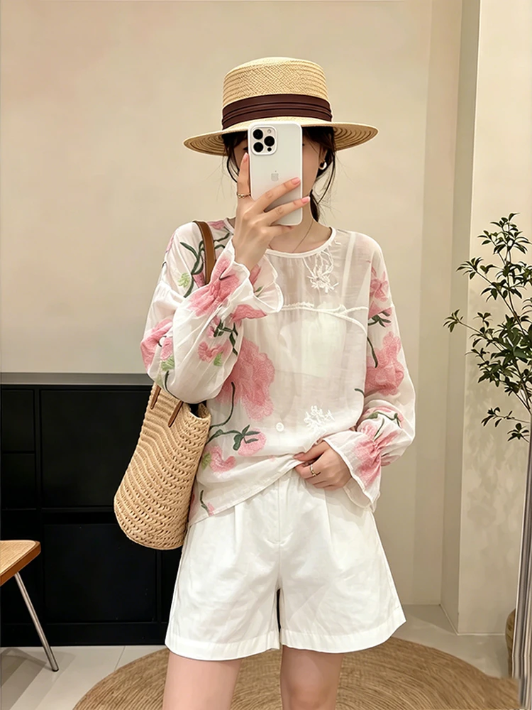 Floral Lace Blouse Women's Summer New Style Thin Large Size Fat MM Outerwear Bell Sleeve Shirt Commute Korean Loose Fit Sunsc...
Floral Lace Blouse Women's Summer New Style Thin Large Size Fat MM Outerwear Bell Sleeve Shirt Commute Korean Loose Fit Sunsc...