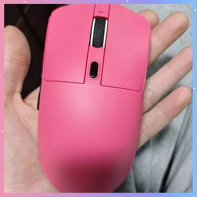 Игровая мышь M8 Tri-Mode (2.4G/BT/проводная) с сенсором PAW3311, 12000 DPI, 1 кГц, 300 IPS, легкая, со встроенным аккумулятором 1000 мАч, офисная мышь, подарок
Игровая мышь M8 Tri-Mode (2.4G/BT/проводная) с сенсором PAW3311, 12000 DPI, 1 кГц, 300 IPS, легкая, со встроенным аккумулятором 1000 мАч, офисная мышь, подарок