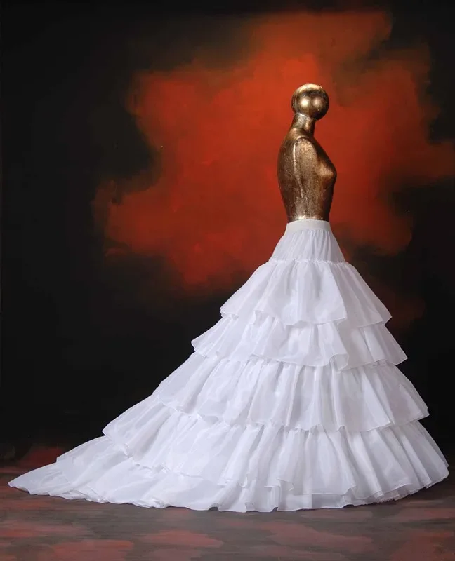 New Style 5 Layers White Bridal Petticoats Long Sweep Petticoats Tiered Crinoline Wedding Underskirt for Formal Party Banquet
New Style 5 Layers White Bridal Petticoats Long Sweep Petticoats Tiered Crinoline Wedding Underskirt for Formal Party Banquet