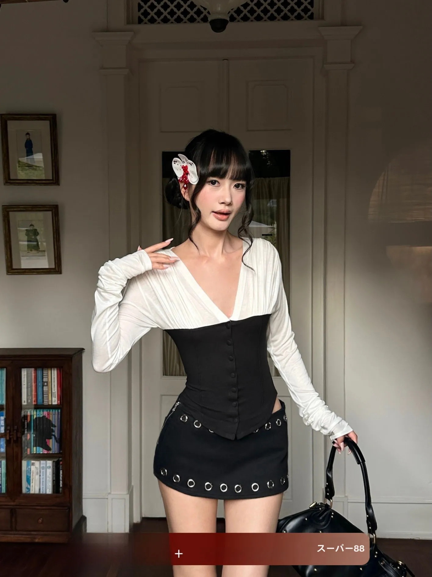 Venuii Classic Slim Fit Bla White Splicing Long Sve V Ne ort Waist Cinching Top Women's Premium Knitted Sweater
Venuii Classic Slim Fit Bla White Splicing Long Sve V Ne ort Waist Cinching Top Women's Premium Knitted Sweater