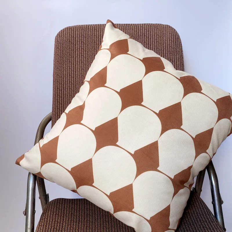 Brown Pillows Luxury Velvet Cushion Case Geometric Decorative Pillow Cover For Sofa Chair Bedding Home Decorations
Brown Pillows Luxury Velvet Cushion Case Geometric Decorative Pillow Cover For Sofa Chair Bedding Home Decorations
