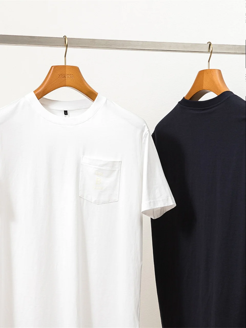 Luxury Men's ort Sve round Ne T-irt Summer Pure Color Versatile Long Staple Cotton Gift Bag Paaging White T-irt
Luxury Men's ort Sve round Ne T-irt Summer Pure Color Versatile Long Staple Cotton Gift Bag Paaging White T-irt