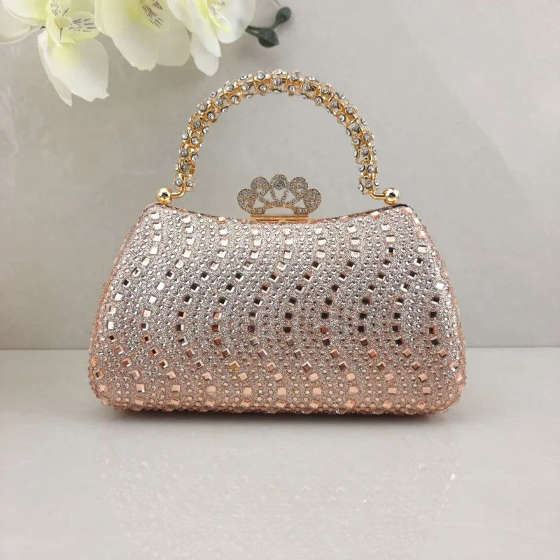 New stylish and unique handbag, evening bag, evening dress bag, elegant lady's bag with rhinestones
New stylish and unique handbag, evening bag, evening dress bag, elegant lady's bag with rhinestones