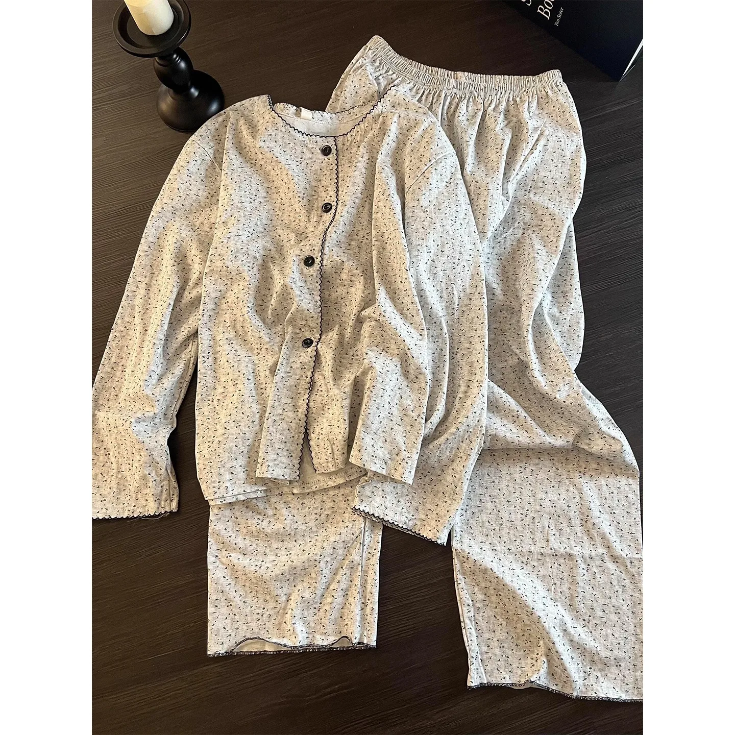 Korean Style Simple Floral Long Sleeve Women's Sleepwear Cardigan Pants Home Clothes Set Spring Autumn New Sweet plus Size
Korean Style Simple Floral Long Sleeve Women's Sleepwear Cardigan Pants Home Clothes Set Spring Autumn New Sweet plus Size