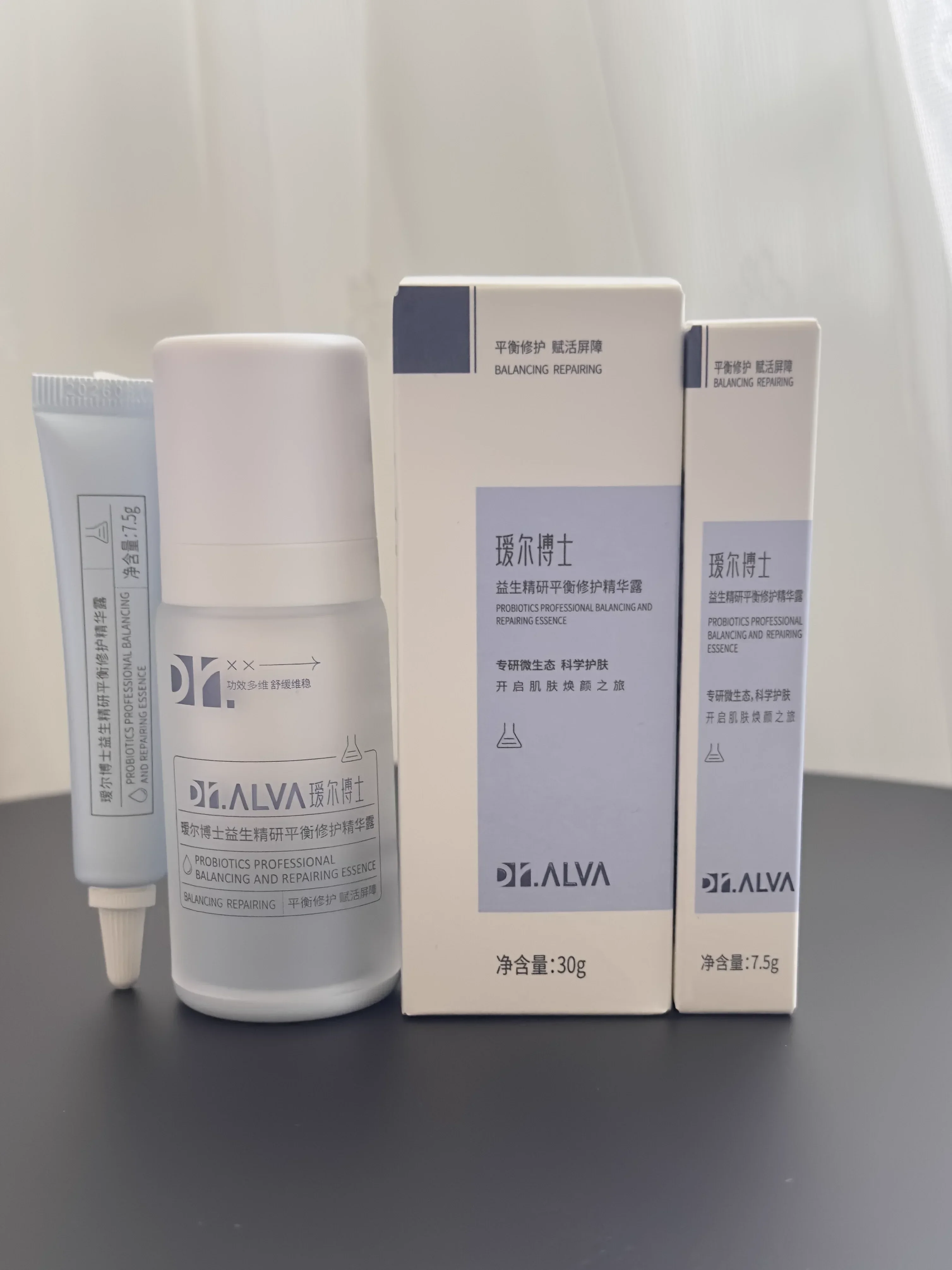 DR.ALVA Dralva Ideal Essence Hydrating Moisturizing Serums Moisturizes Soothes Redness Repair Original Skincare Face Care Beauty
DR.ALVA Dralva Ideal Essence Hydrating Moisturizing Serums Moisturizes Soothes Redness Repair Original Skincare Face Care Beauty