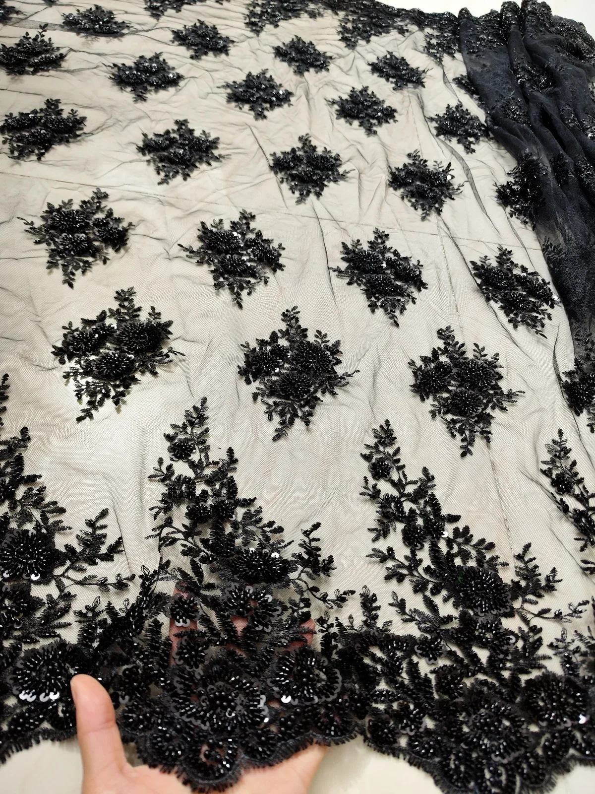 Heavy Blace Sequins Lace Fabric With Beaded Sequins For Bridal Dress Luxury Evening Dress French Lace 5 yards KW013A
Heavy Blace Sequins Lace Fabric With Beaded Sequins For Bridal Dress Luxury Evening Dress French Lace 5 yards KW013A