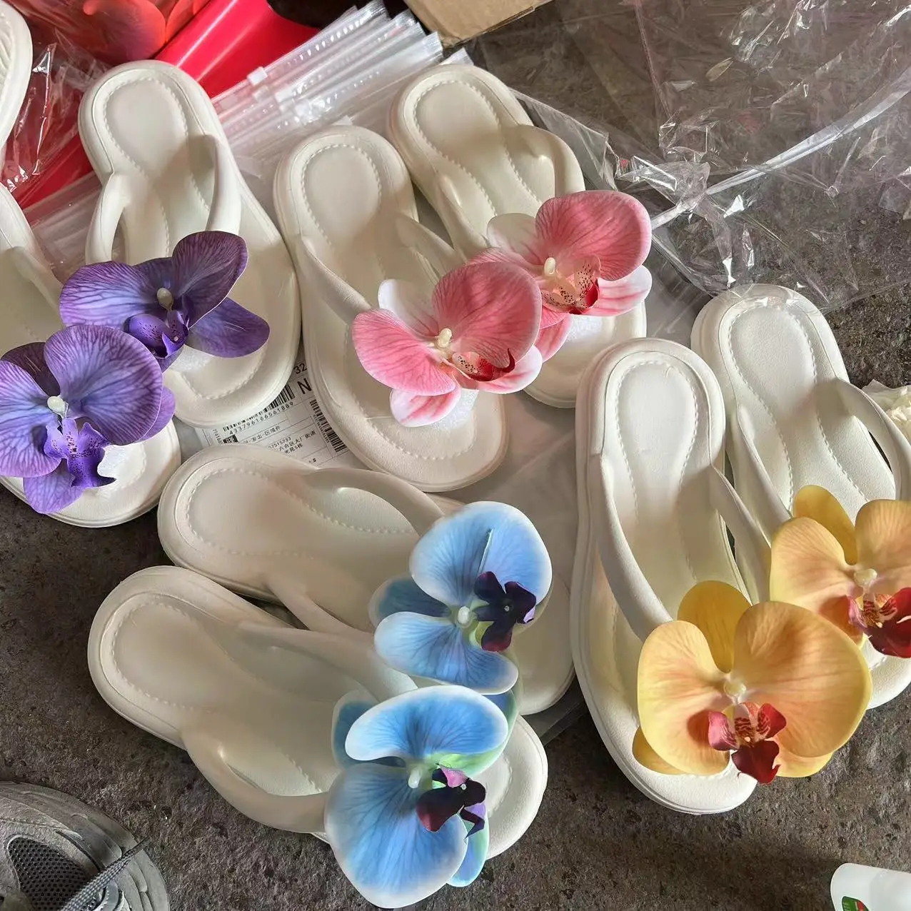 Floral Butterfly Orchid Women's Beach Sandals with Squishy Comfort for Summer Casual Wear
Floral Butterfly Orchid Women's Beach Sandals with Squishy Comfort for Summer Casual Wear
