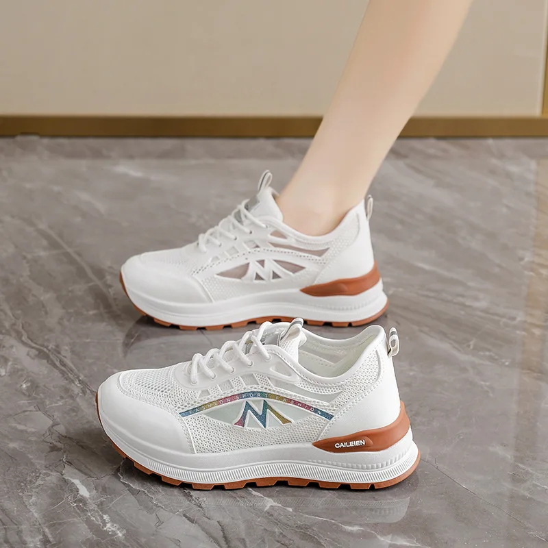 Women's Summer Mesh Breathable White Sports Shoes Versatile Thick Sole Height Increasing Casual Shoes
Women's Summer Mesh Breathable White Sports Shoes Versatile Thick Sole Height Increasing Casual Shoes