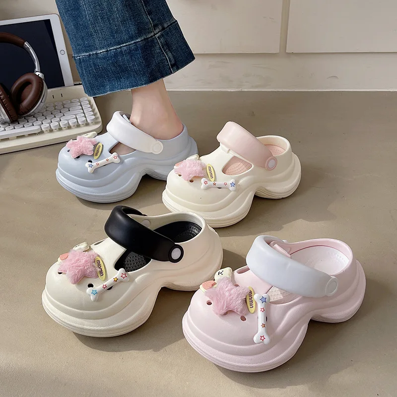 Женские сабо цвета макарон, Новое поступление 2025, мягкие тапочки на толстой платформе из ЭВА, удобная садовая обувь, модные пляжные сандалии для девочек
Женские сабо цвета макарон, Новое поступление 2025, мягкие тапочки на толстой платформе из ЭВА, удобная садовая обувь, модные пляжные сандалии для девочек