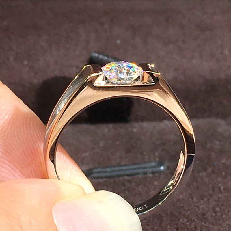 Solid 18K Au750 Gold Men Ring DVVS1 Moissanite Diamonds Round Wedding Party Engagement Anniversary Ring
Solid 18K Au750 Gold Men Ring DVVS1 Moissanite Diamonds Round Wedding Party Engagement Anniversary Ring