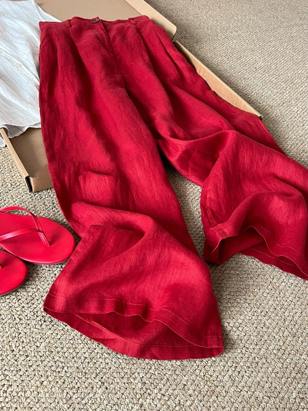 High Waist Wide Leg Pants Loose Feel Red Linen Cotton Casual Trousers Comfortable Breathable Vintage Style Women's Jeans
High Waist Wide Leg Pants Loose Feel Red Linen Cotton Casual Trousers Comfortable Breathable Vintage Style Women's Jeans
