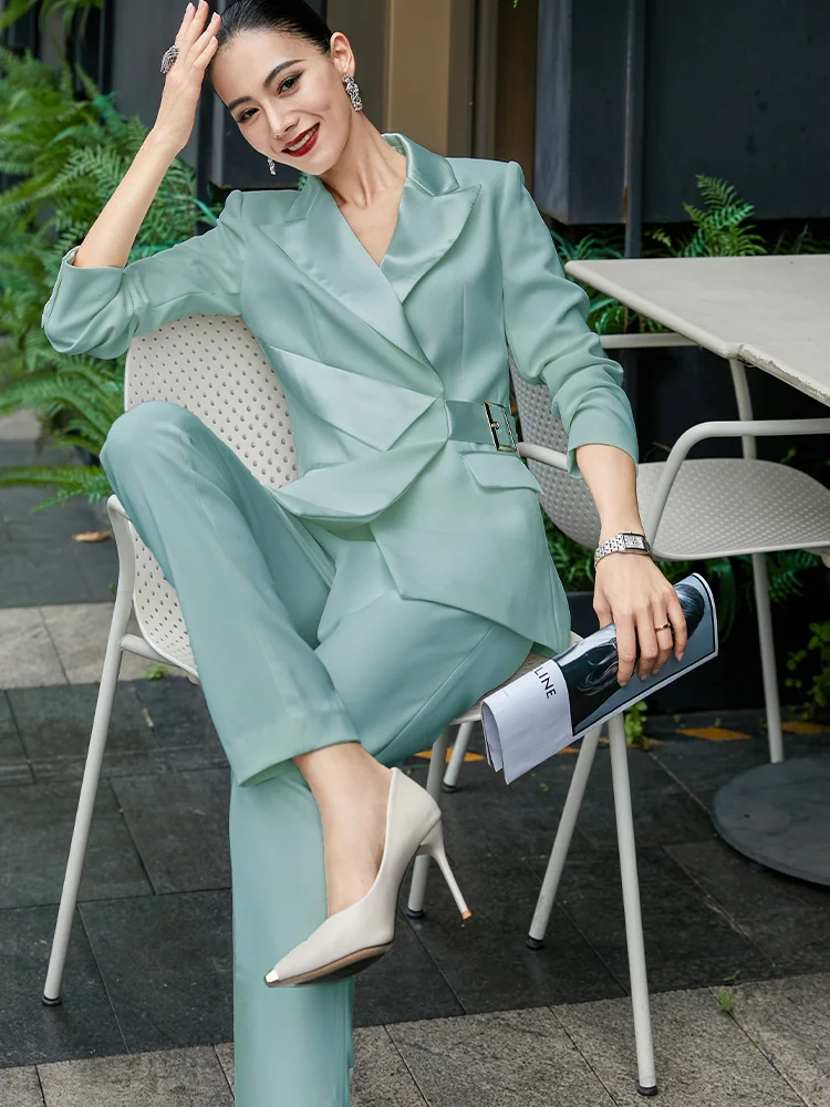 Qian Beibei Green Advanced Feeling Women's Suit Professional Workwear Fashionable Hostess Crisp Work Uniform Two-Piece Set
Qian Beibei Green Advanced Feeling Women's Suit Professional Workwear Fashionable Hostess Crisp Work Uniform Two-Piece Set