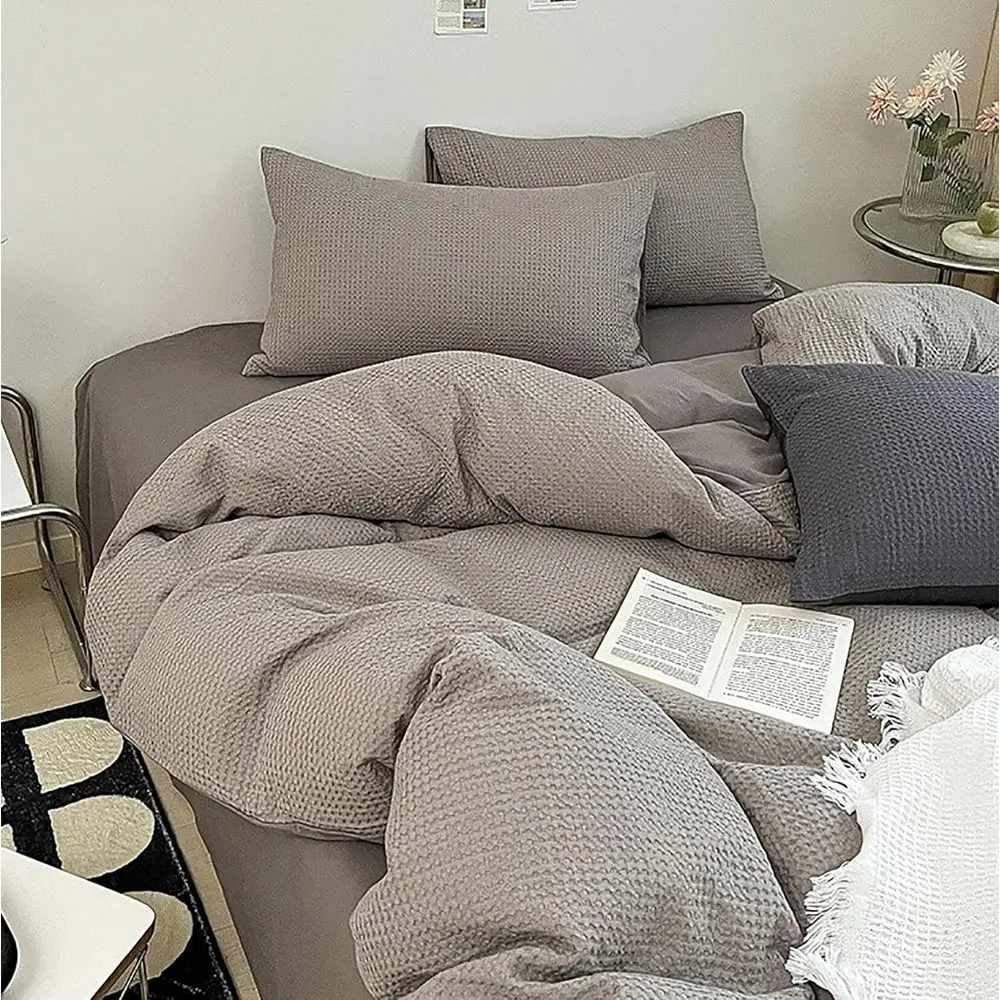 Wale Weave Duvet Cover Set Queen Size 4 Piece Ultra Sot Breathable Durable Comorter Cover or All Season Simple Solid Color Beddi
Wale Weave Duvet Cover Set Queen Size 4 Piece Ultra Sot Breathable Durable Comorter Cover or All Season Simple Solid Color Beddi