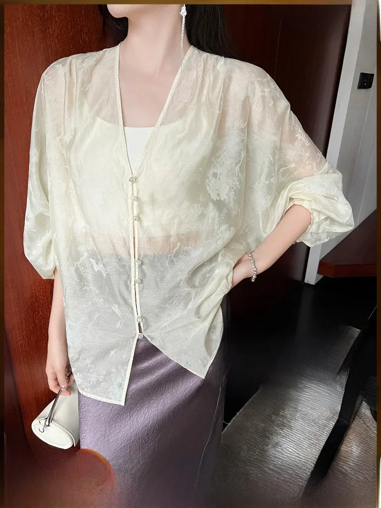 MeiYang Chinese Style Long Sleeve V-Neck Flocking Cardigan Yushong Women's Shirt Polyester Fiber Loose Fit Button Detail
MeiYang Chinese Style Long Sleeve V-Neck Flocking Cardigan Yushong Women's Shirt Polyester Fiber Loose Fit Button Detail