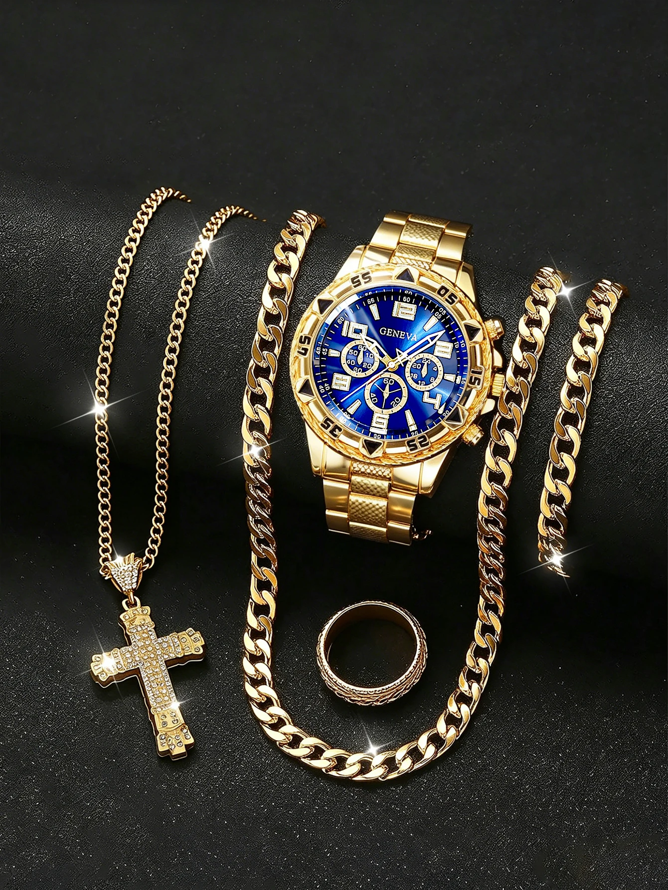 A trendy and fashionable men's round case quartz watch is paired with a chain necklace, bracelet and ring set. Birthday gift
A trendy and fashionable men's round case quartz watch is paired with a chain necklace, bracelet and ring set. Birthday gift