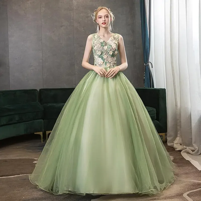 Fresh Green V Neck 3D Flower Tulle Quinceanera Ball Gown Back Lace Up Bridal Wedding Evening Birthday Prom Gown Free Petticoat
Fresh Green V Neck 3D Flower Tulle Quinceanera Ball Gown Back Lace Up Bridal Wedding Evening Birthday Prom Gown Free Petticoat