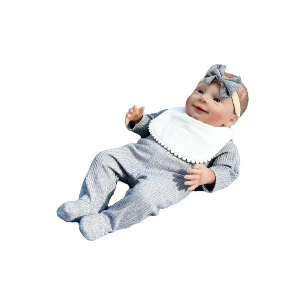 19-дюймовая кукла-реборн Себастьян с мягким тканевым телом, многослойной 3D-покраской кожи, ручной росписью волос и видимыми венами для реалистичного внешнего вида
19-дюймовая кукла-реборн Себастьян с мягким тканевым телом, многослойной 3D-покраской кожи, ручной росписью волос и видимыми венами для реалистичного внешнего вида