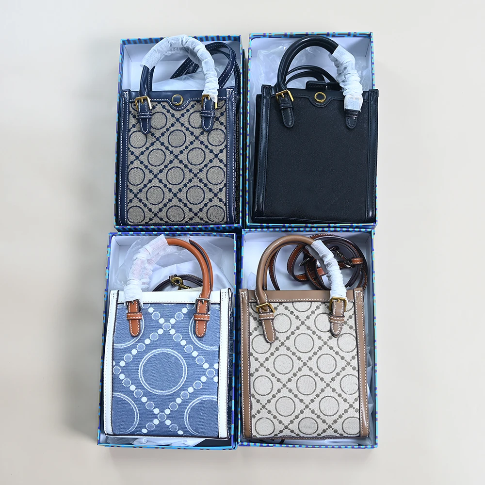 Новая женская кожаная джинсовая тканая сумка, наклонная сумка через плечо, модная летняя повседневная сумка Lo Bule Square Ape
Новая женская кожаная джинсовая тканая сумка, наклонная сумка через плечо, модная летняя повседневная сумка Lo Bule Square Ape