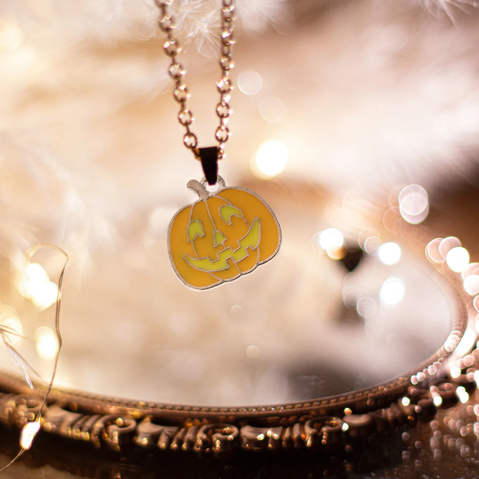 42pcs Pumpkin Hat Accessories Bright Patterns DIY Halloween Jewelry Alloy Charm Bead Necklace Earrings Making Supplies
42pcs Pumpkin Hat Accessories Bright Patterns DIY Halloween Jewelry Alloy Charm Bead Necklace Earrings Making Supplies