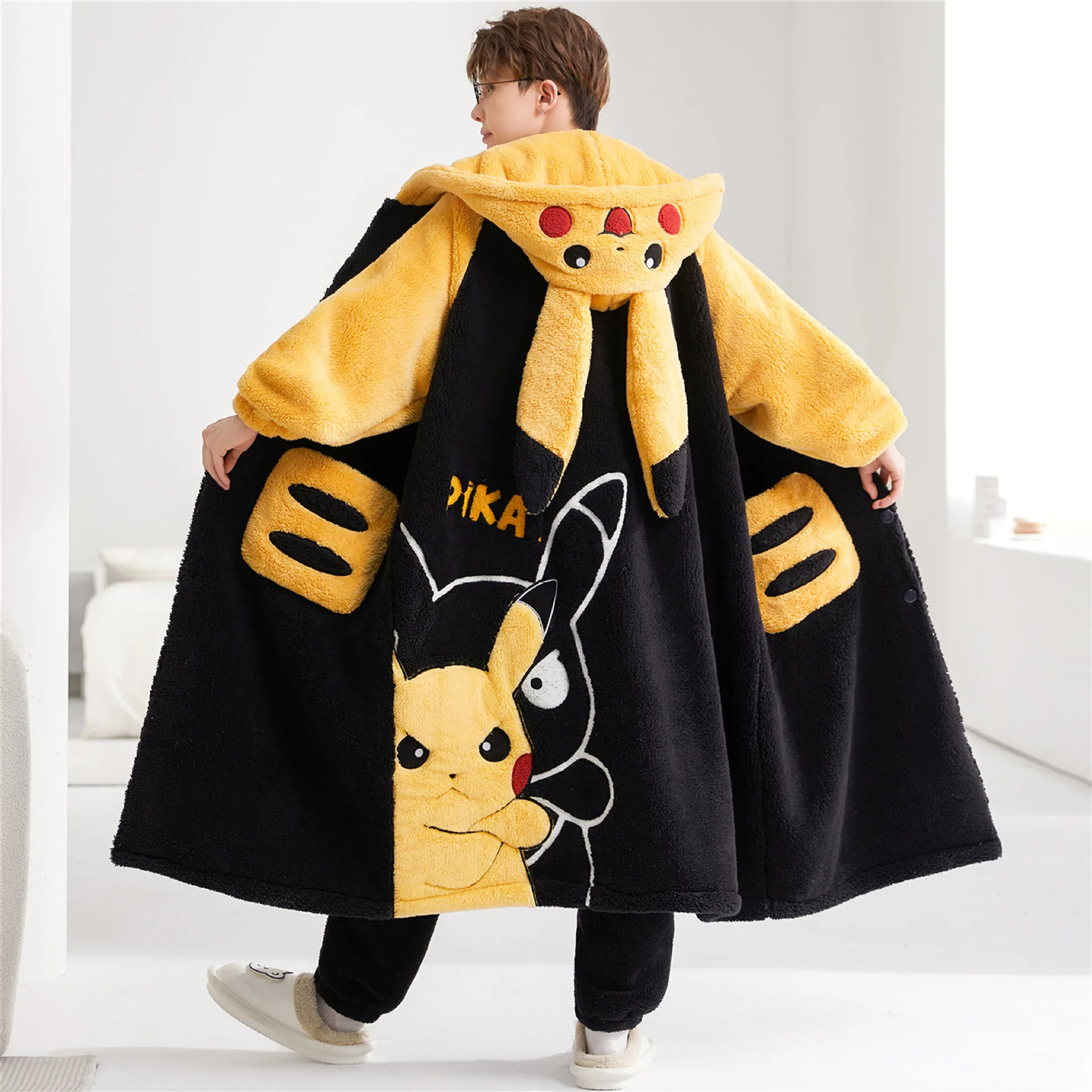 Cute Pokemon Pikachu Men's Fleece Pajama Set Hooded Robe + Pants Super Soft Winter Loungewear Anime Sleepwear Anime Keep Warm
Cute Pokemon Pikachu Men's Fleece Pajama Set Hooded Robe + Pants Super Soft Winter Loungewear Anime Sleepwear Anime Keep Warm