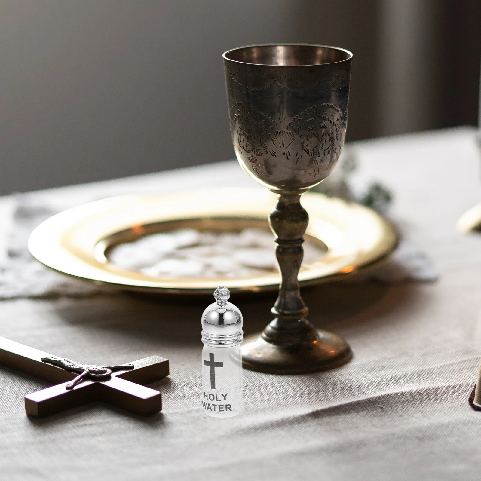 Easter Holy Water Bottle Glass Cross Design Small Empty Containers Refillable Christian Baptism Bulk Keychain Decorations Vase
Easter Holy Water Bottle Glass Cross Design Small Empty Containers Refillable Christian Baptism Bulk Keychain Decorations Vase