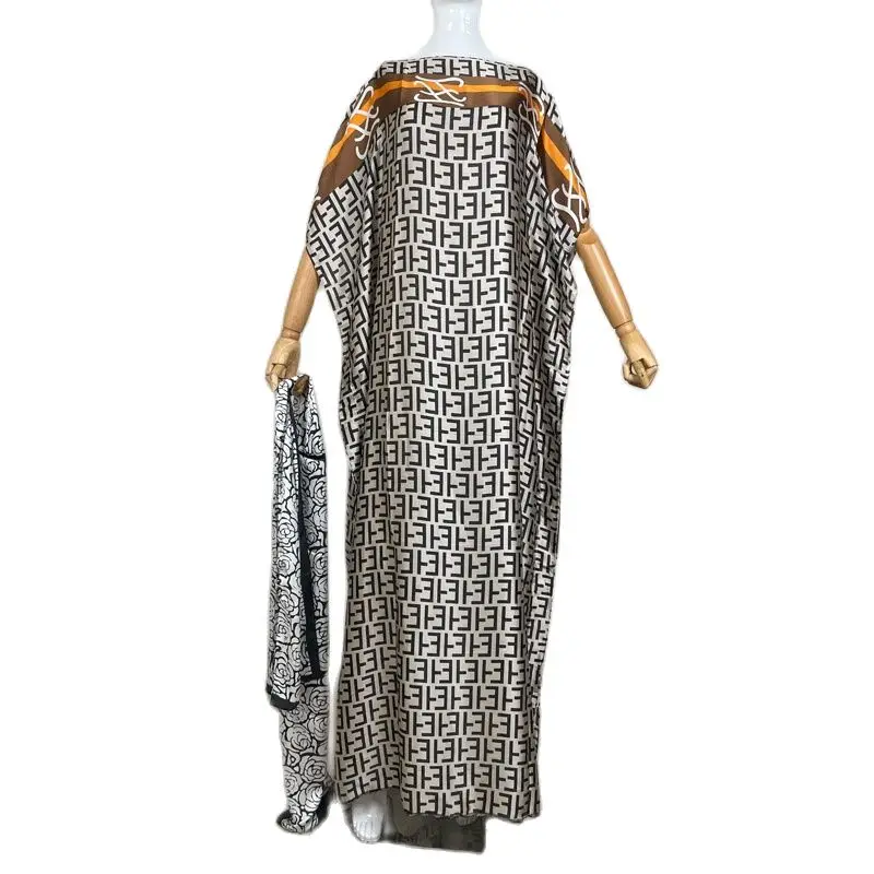 2023 New Style Rayon Oversize African Women Clothing Dubai Dashiki Abaya Free Size Print Design With Scarf Loose Long Dress
2023 New Style Rayon Oversize African Women Clothing Dubai Dashiki Abaya Free Size Print Design With Scarf Loose Long Dress