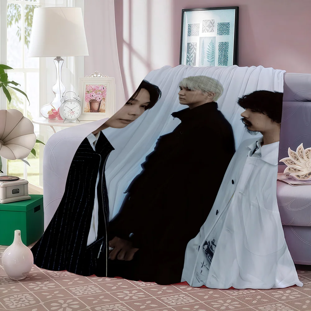 Band O-Omoinotake Gravity Blanket Soft and Skin Friendly For Couch Bed Napping Bedspread All Seasons Comforter
Band O-Omoinotake Gravity Blanket Soft and Skin Friendly For Couch Bed Napping Bedspread All Seasons Comforter