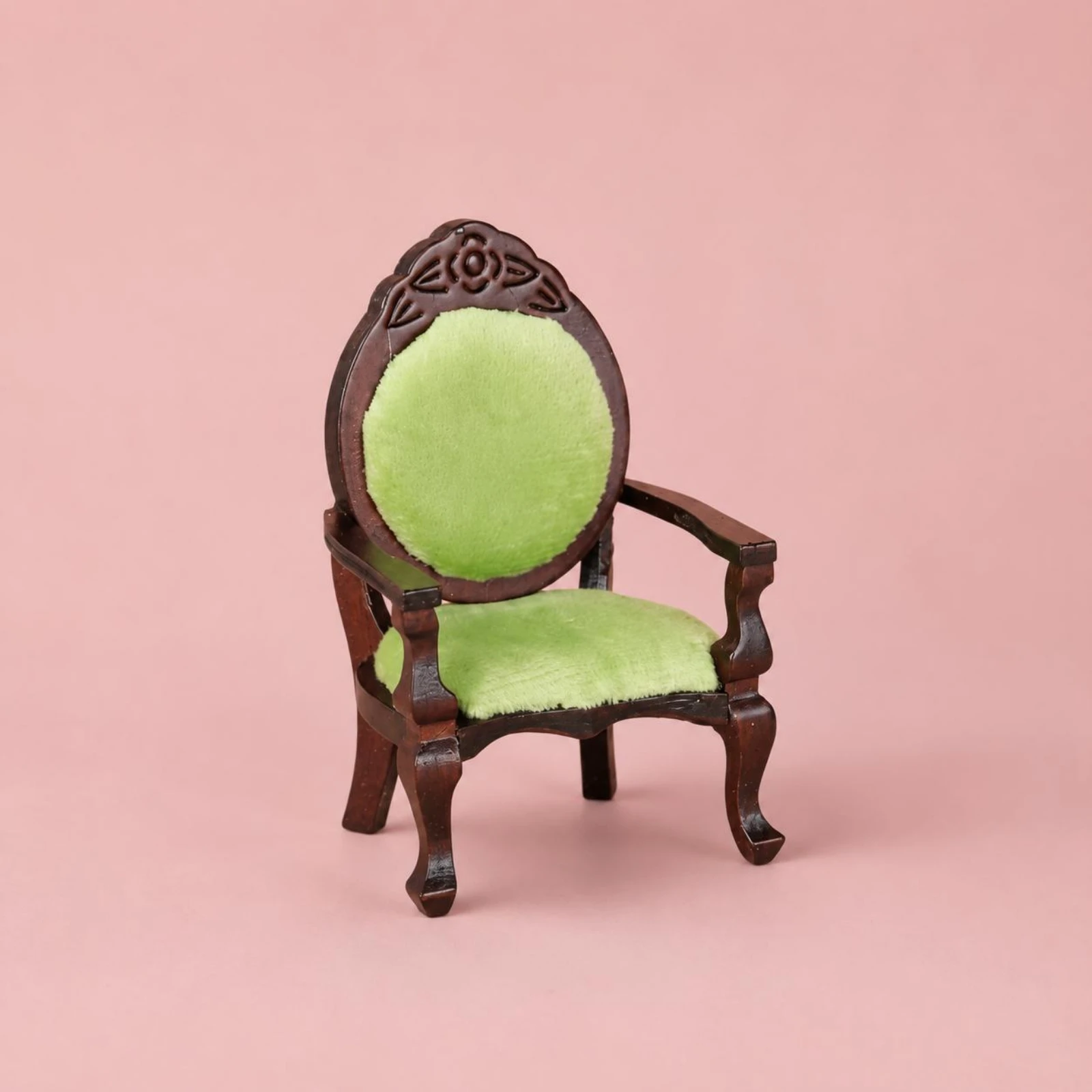 1:12 Dollhouse Chair Antique Look Vintage Dollhouse Armchair Miniature Armchair for Craft Project
1:12 Dollhouse Chair Antique Look Vintage Dollhouse Armchair Miniature Armchair for Craft Project