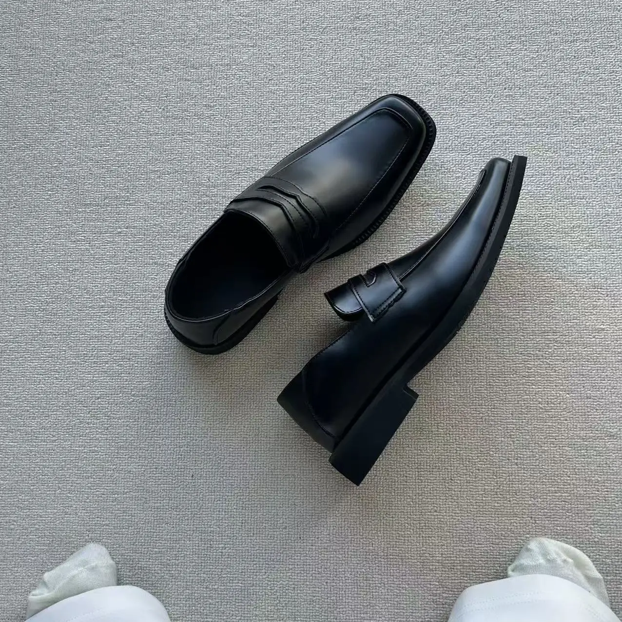 Casual Breathable Thick Bottom Square Head Men Women Slip-On Heightening Leisure Shoes Fashionable Shoes Ultra-Weave Le...
Casual Breathable Thick Bottom Square Head Men Women Slip-On Heightening Leisure Shoes Fashionable Shoes Ultra-Weave Le...
