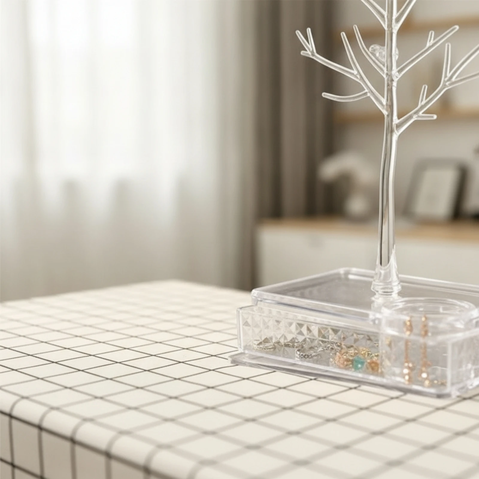 Jewelry Tree with Base Multi-Functional Jewelry Organizer with Tray Earring Holder Stand Desktop Necklace Holder Space-Saving
Jewelry Tree with Base Multi-Functional Jewelry Organizer with Tray Earring Holder Stand Desktop Necklace Holder Space-Saving
