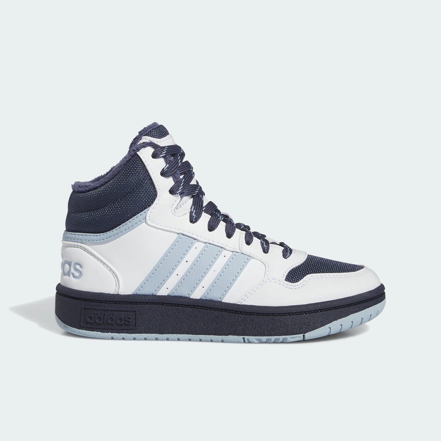 Детские баскетбольные кроссовки Adidas Authentic Hoops Mid 3.0 K со средним верхом IF7737
Детские баскетбольные кроссовки Adidas Authentic Hoops Mid 3.0 K со средним верхом IF7737