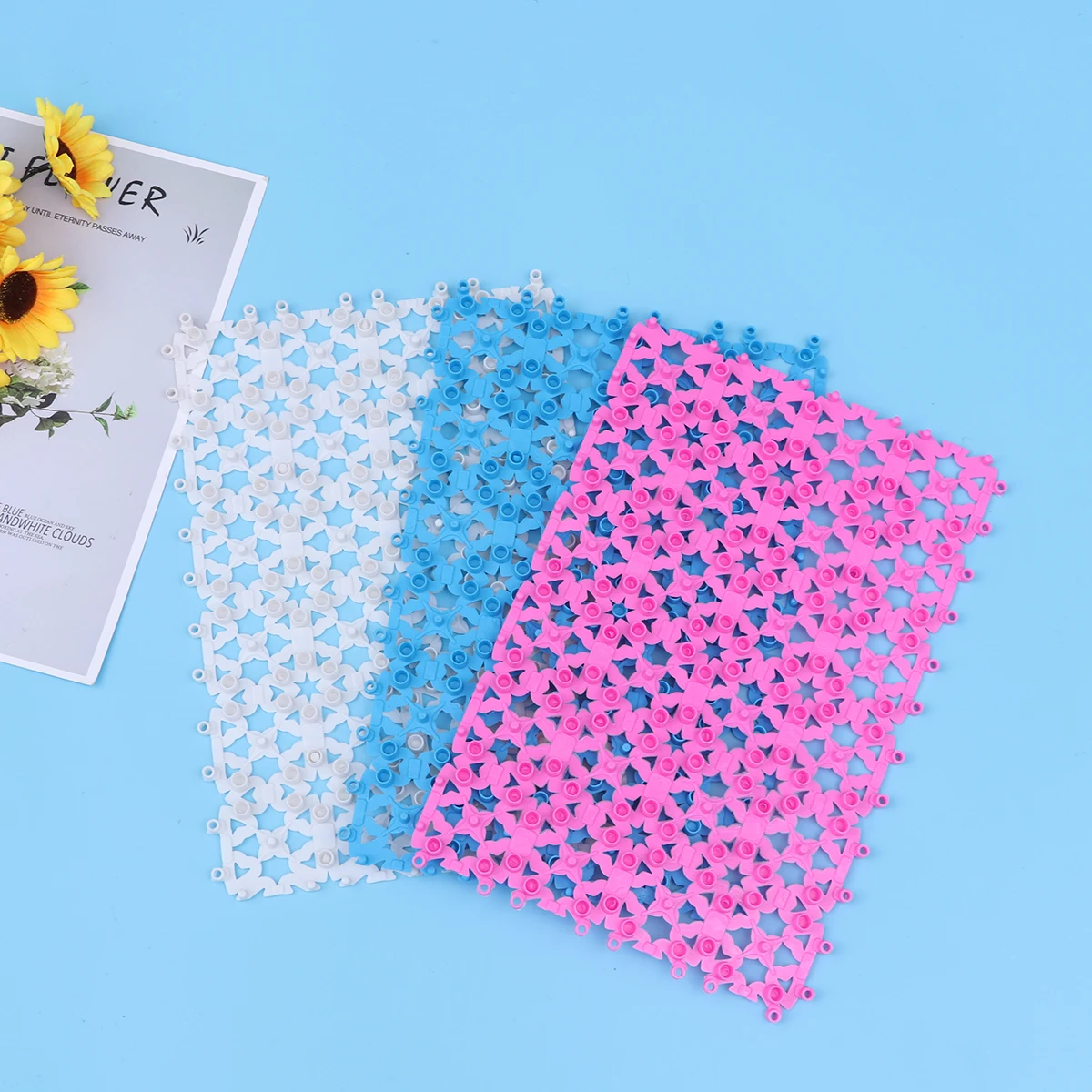 3 Pcs Non-slip Hollow Pet Mesh Feet Mat Multi-function Nest Pad Bathroom Drain Pad Practical Pet Supplies (Pink/White/Blue)
3 Pcs Non-slip Hollow Pet Mesh Feet Mat Multi-function Nest Pad Bathroom Drain Pad Practical Pet Supplies (Pink/White/Blue)