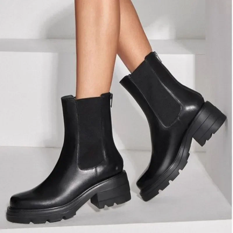 2024 Classics Chelsea Boots Women Black Ankle Boots Autumn Winter Shoes Genuine Leather Platform Short Slip on Elastic Band
2024 Classics Chelsea Boots Women Black Ankle Boots Autumn Winter Shoes Genuine Leather Platform Short Slip on Elastic Band