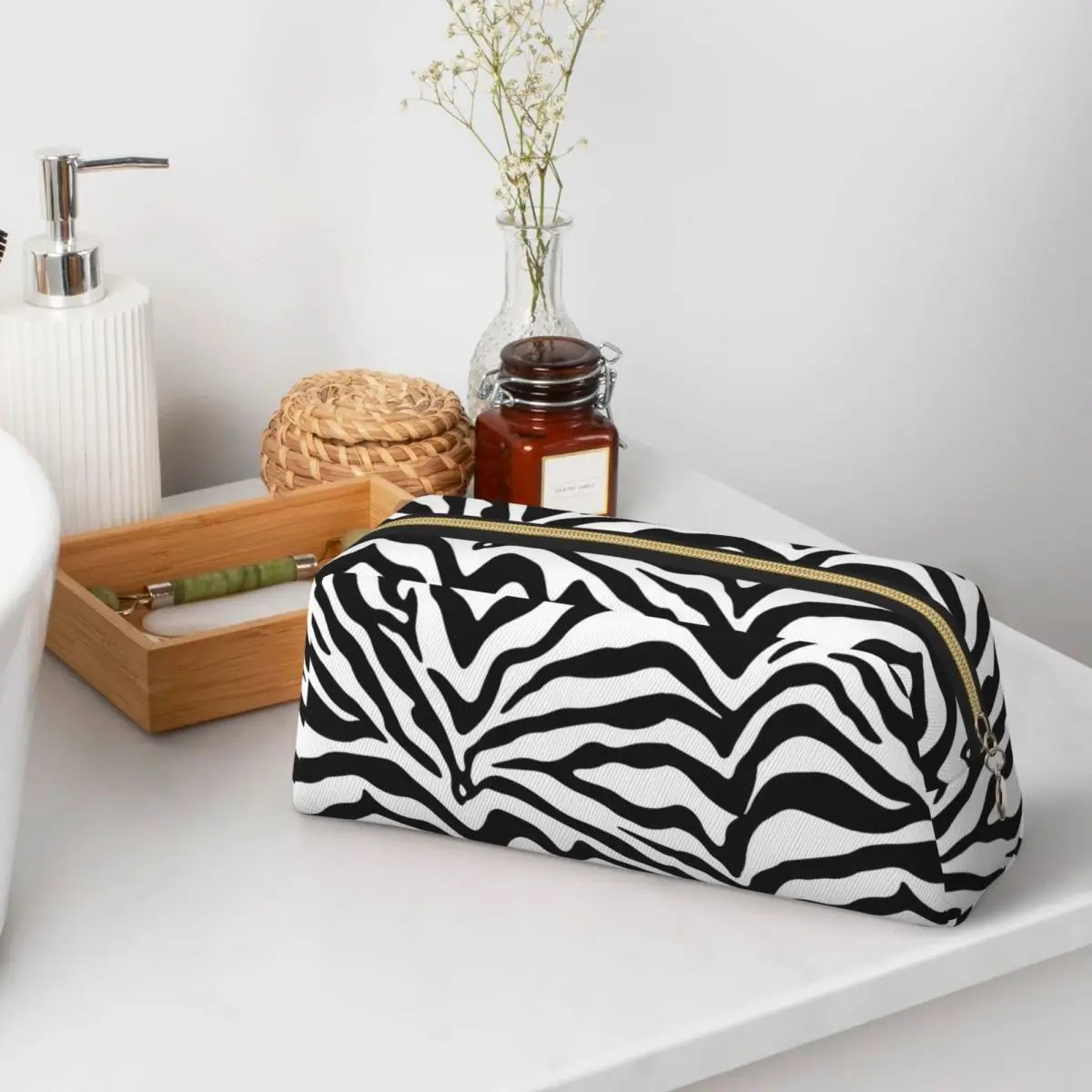 Zebra Print Pencil Cases for Student School Pen Box Pencil Bag Big Capacity Pencil Pouch Pen Holder
Zebra Print Pencil Cases for Student School Pen Box Pencil Bag Big Capacity Pencil Pouch Pen Holder