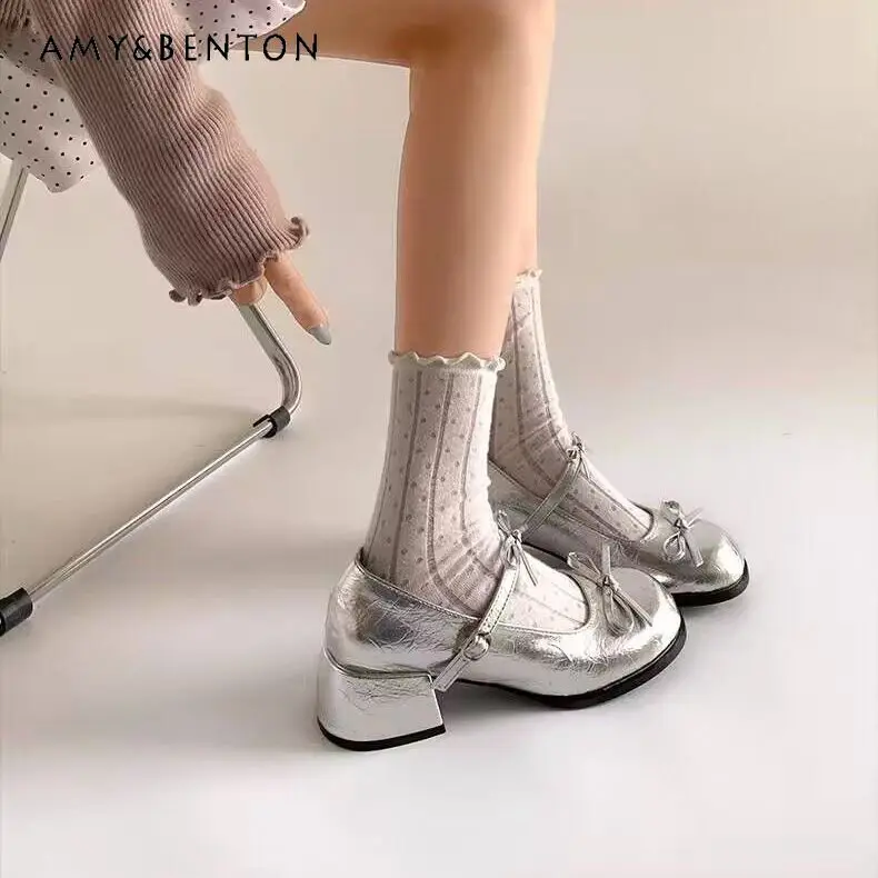 Big Girls New Spring and Summer French Silver Mary Janes Jk Leather Shoes Mid-to-large Childrens Chunky Heel Sweet Single Shoes
Big Girls New Spring and Summer French Silver Mary Janes Jk Leather Shoes Mid-to-large Childrens Chunky Heel Sweet Single Shoes