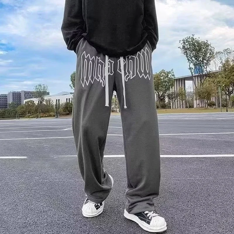American Style Letter Print Straight Pants for Men High Street Loose Trousers Casual Joggers Hip Hop Drawstring Sweatpants
American Style Letter Print Straight Pants for Men High Street Loose Trousers Casual Joggers Hip Hop Drawstring Sweatpants